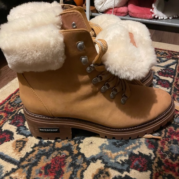 Brooklyn Cozy Waterproof Boots - Picture 4 of 5